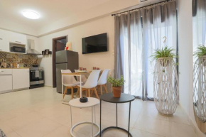 Anastazia Apartments #Town